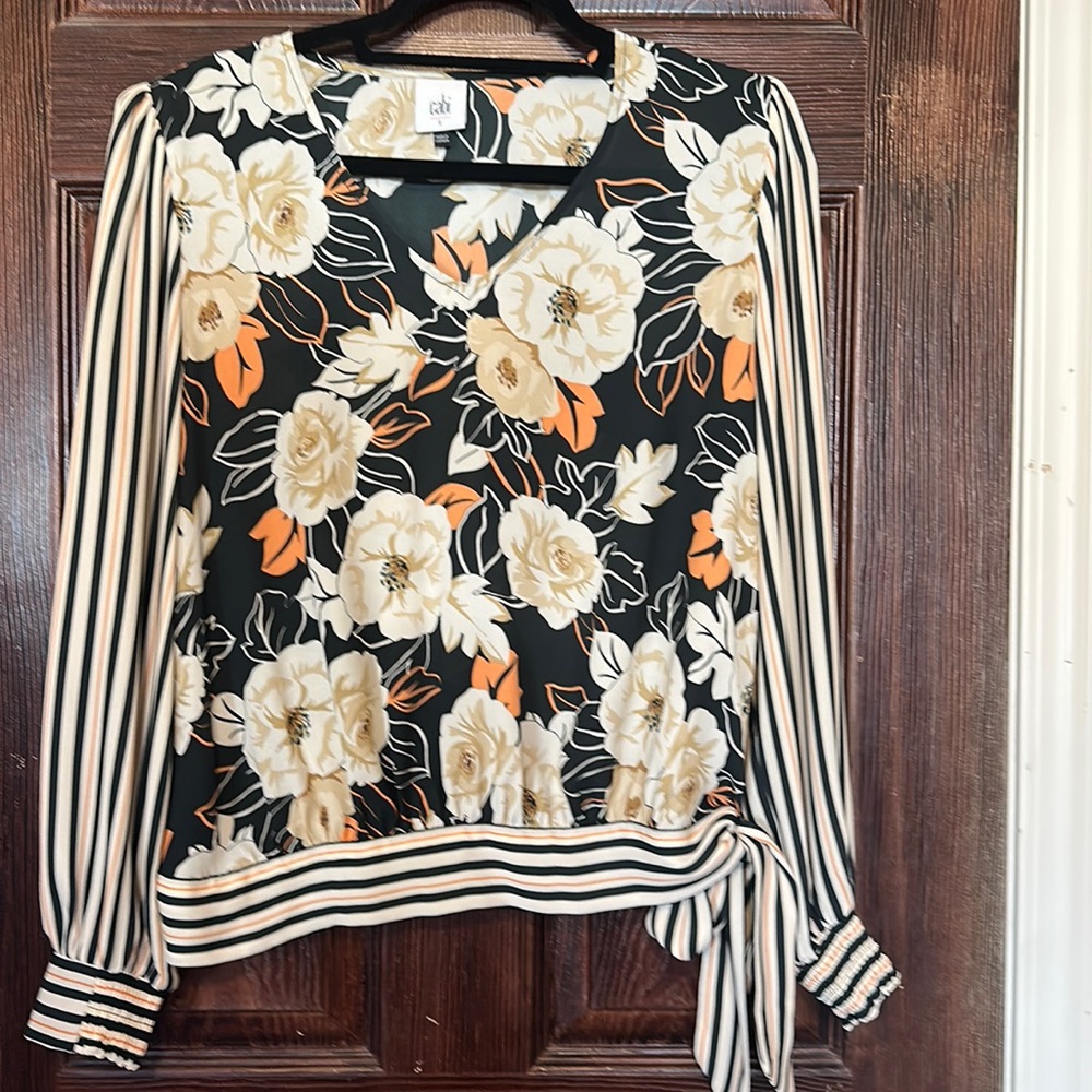 Cabi dressy blouse